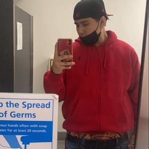 Meet your Posher, Victor